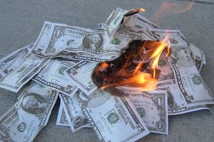 geld verbrennen - Blogger – Finger weg von Getty Images!